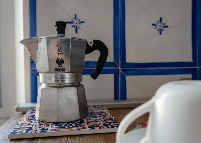 Center Garbatella 아파트