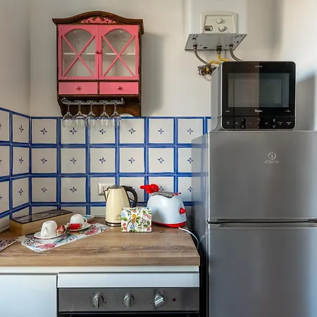 Center Garbatella Apartment